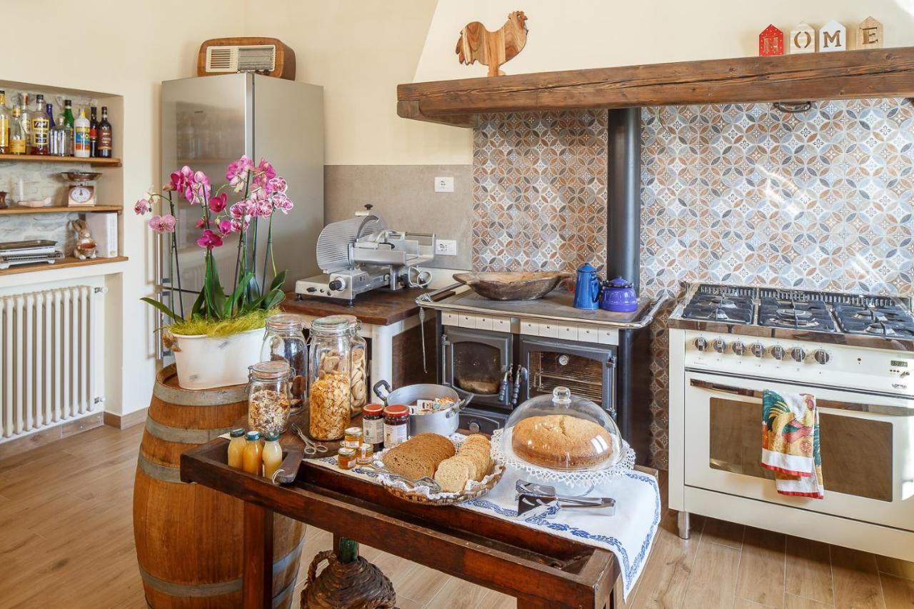 Il Pettirosso Bed & Breakfast SantʼArcangelo di Romagna Eksteriør bilde