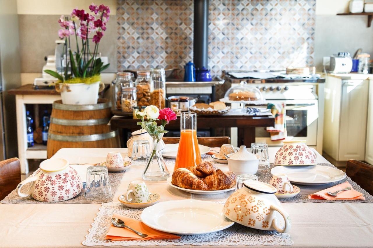 Il Pettirosso Bed & Breakfast SantʼArcangelo di Romagna Eksteriør bilde